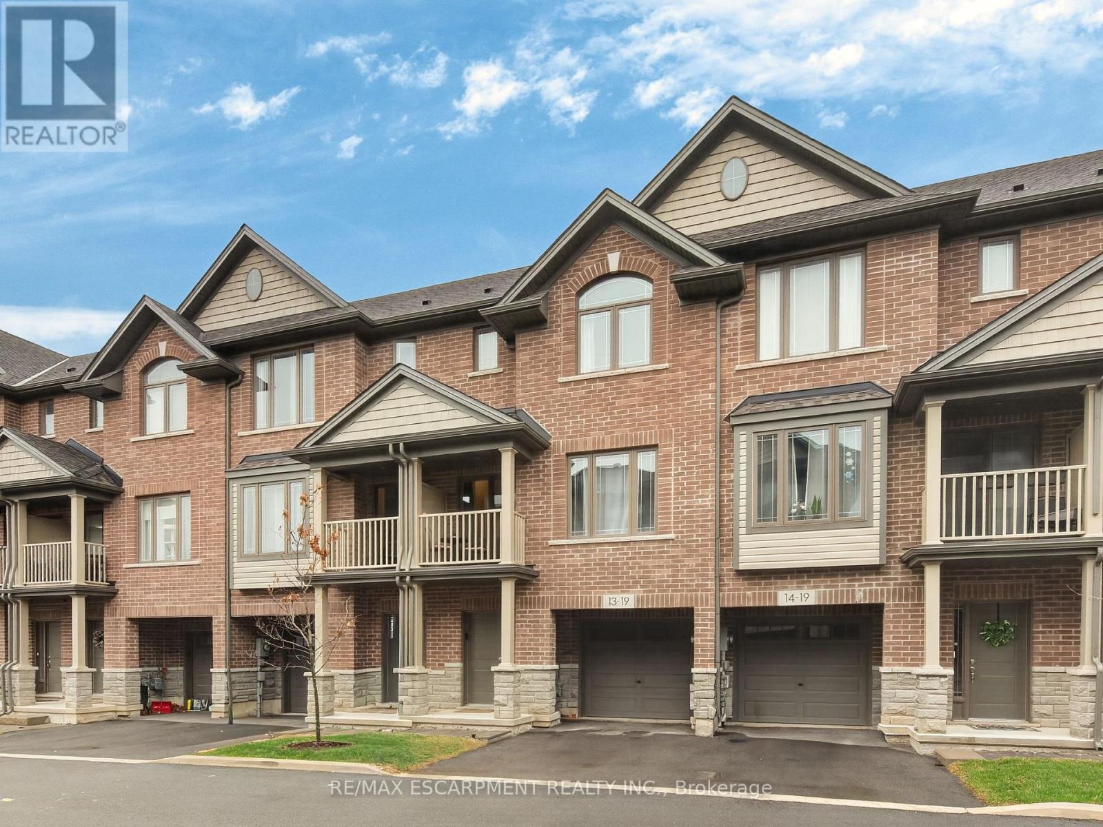 13 - 19 Picardy Drive, Hamilton, Ontario  L8J 0M7 - Photo 6 - X12997666