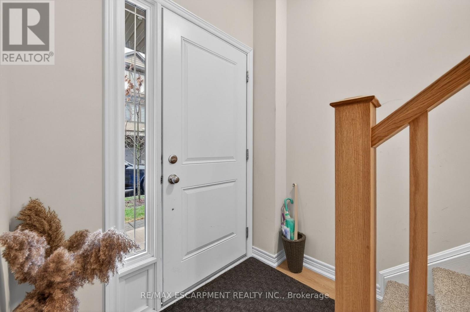 13 - 19 Picardy Drive, Hamilton, Ontario  L8J 0M7 - Photo 8 - X12997666