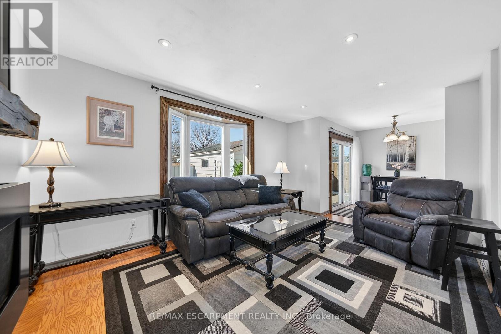 211 Birchcliffe Crescent, Hamilton, Ontario  L8T 4L1 - Photo 20 - X12997684