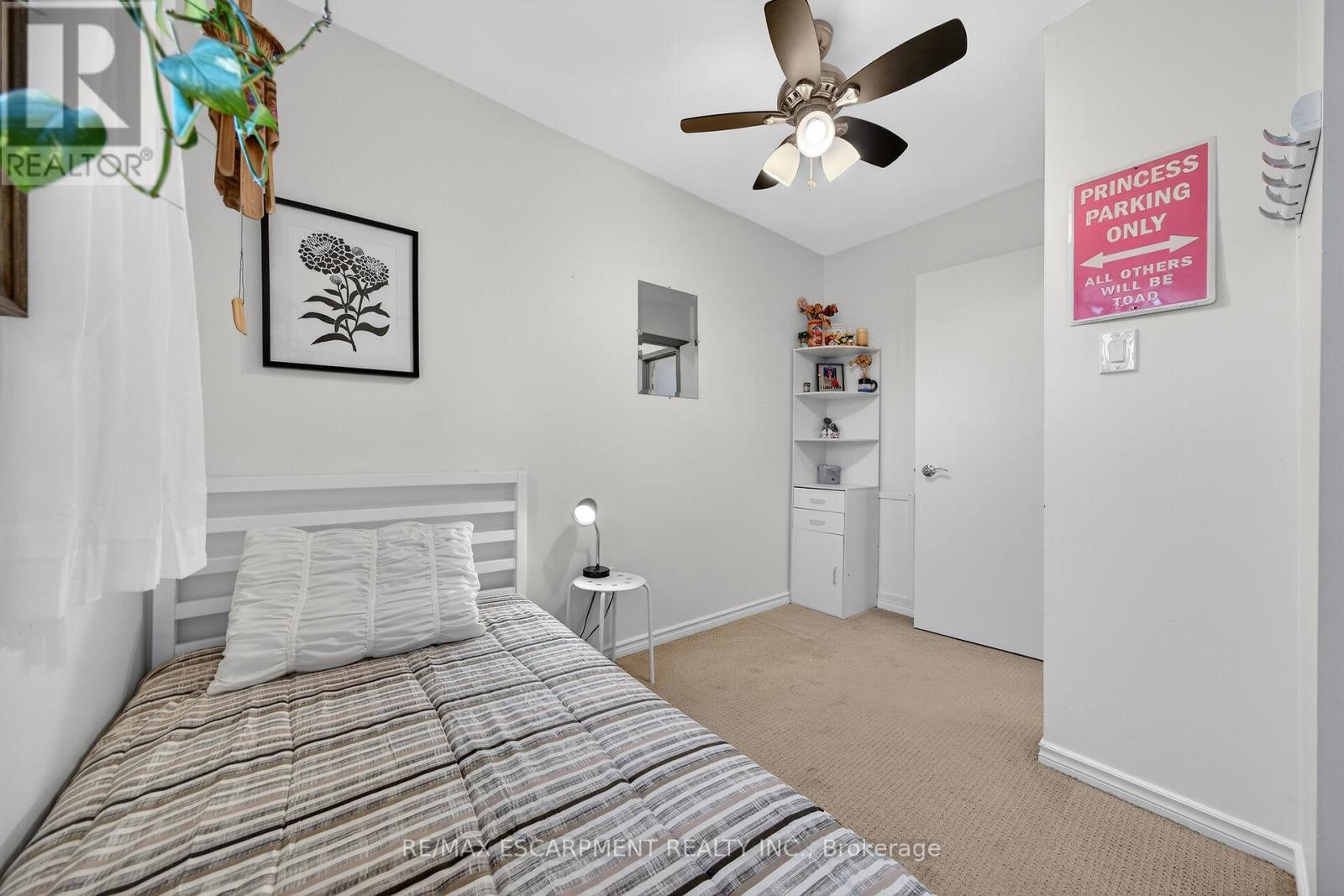 211 Birchcliffe Crescent, Hamilton, Ontario  L8T 4L1 - Photo 31 - X12997684