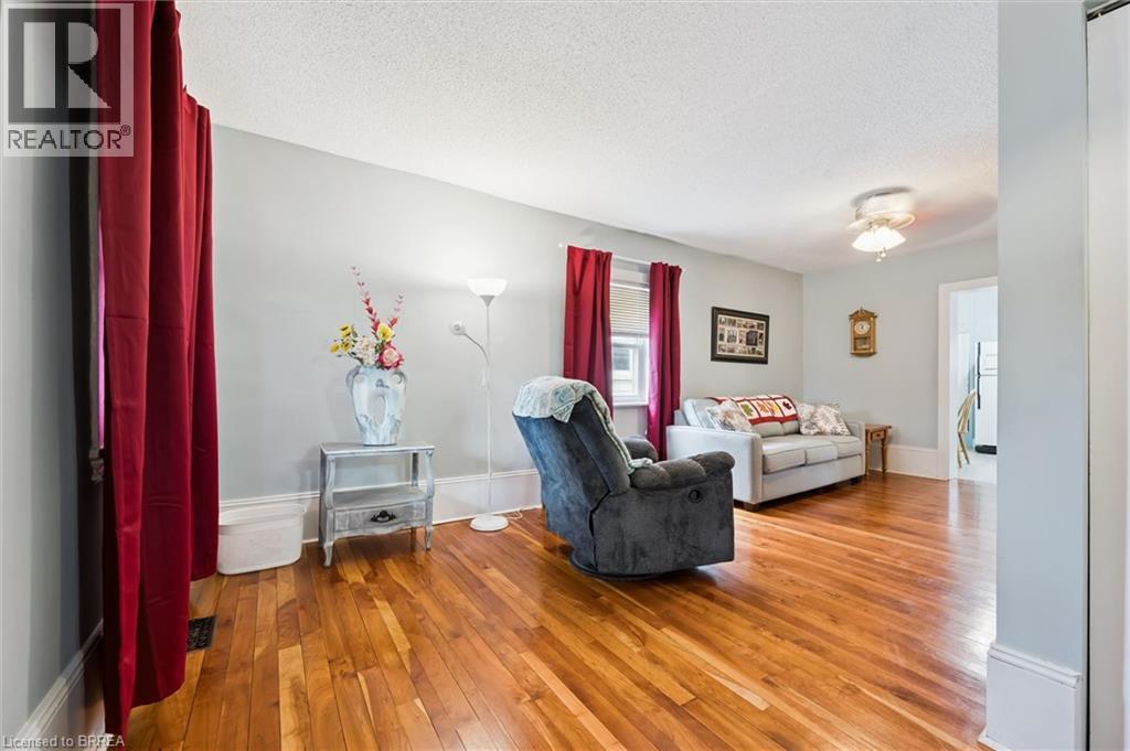 28 Davidson Street, Cambridge, Ontario  N1S 2T9 - Photo 8 - 40820559