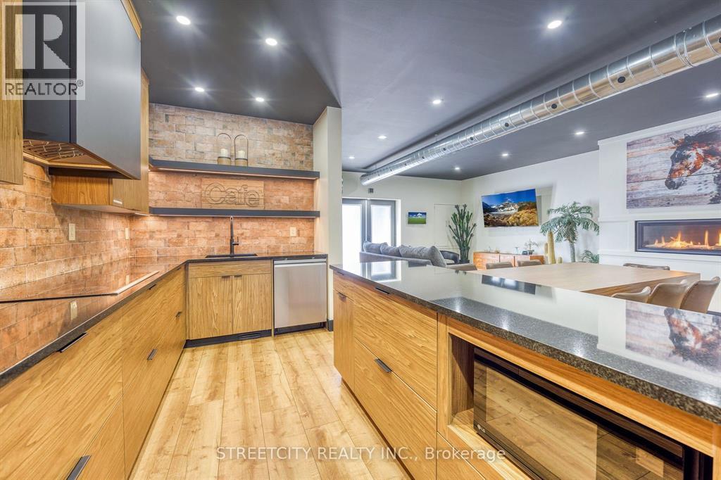 747 Broadway Street, Plympton-Wyoming, Ontario  N0N 1T0 - Photo 34 - 26008118