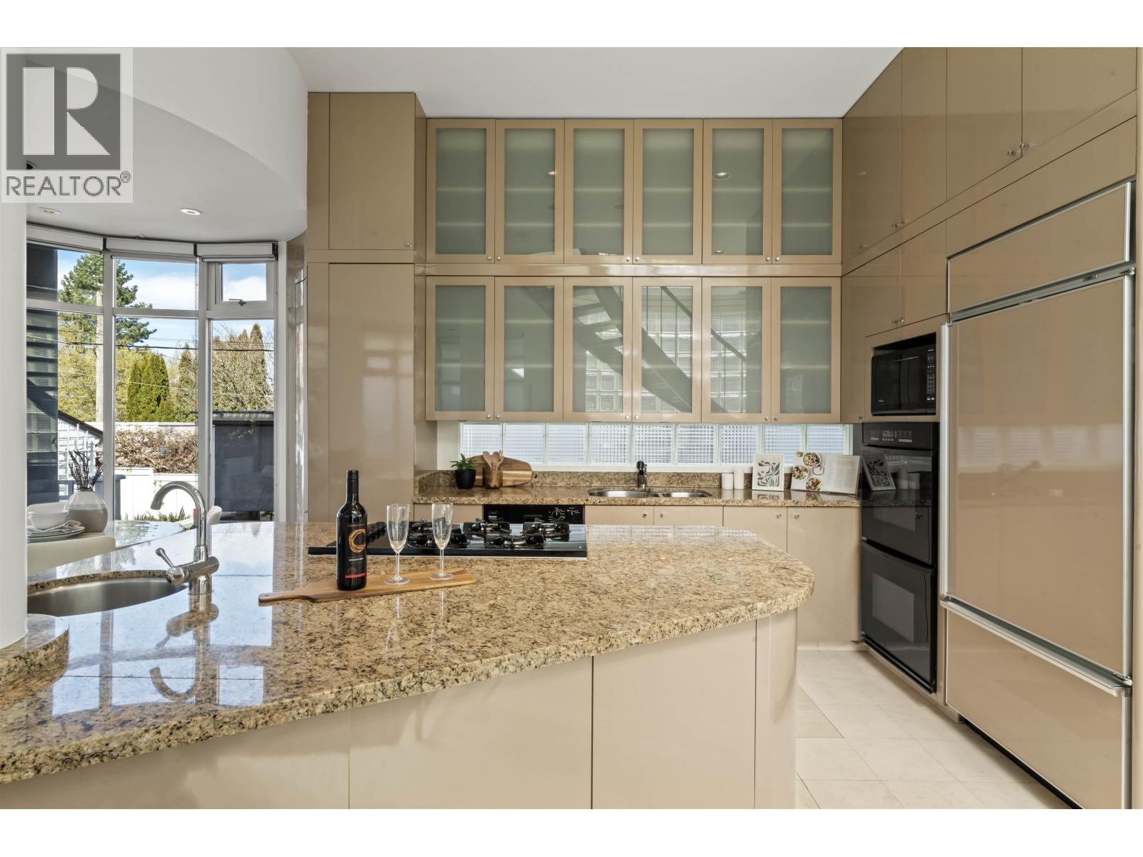 3043 Alma Street, Vancouver, British Columbia  V6R 3S9 - Photo 10 - R3110061