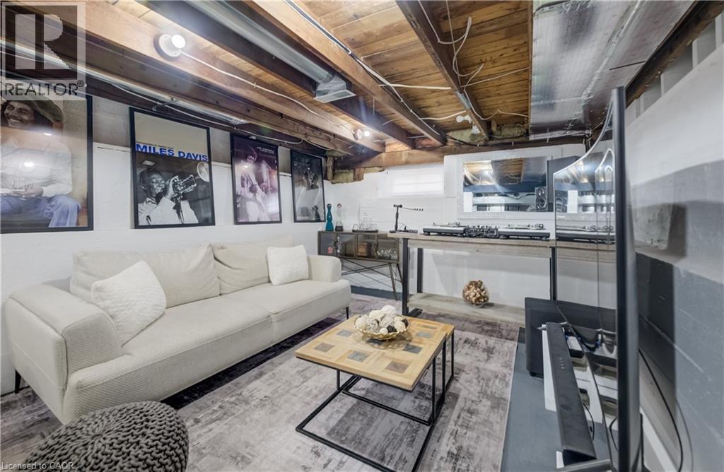 19 Cedar Street, Cambridge, Ontario  N1S 1T8 - Photo 34 - 40820538