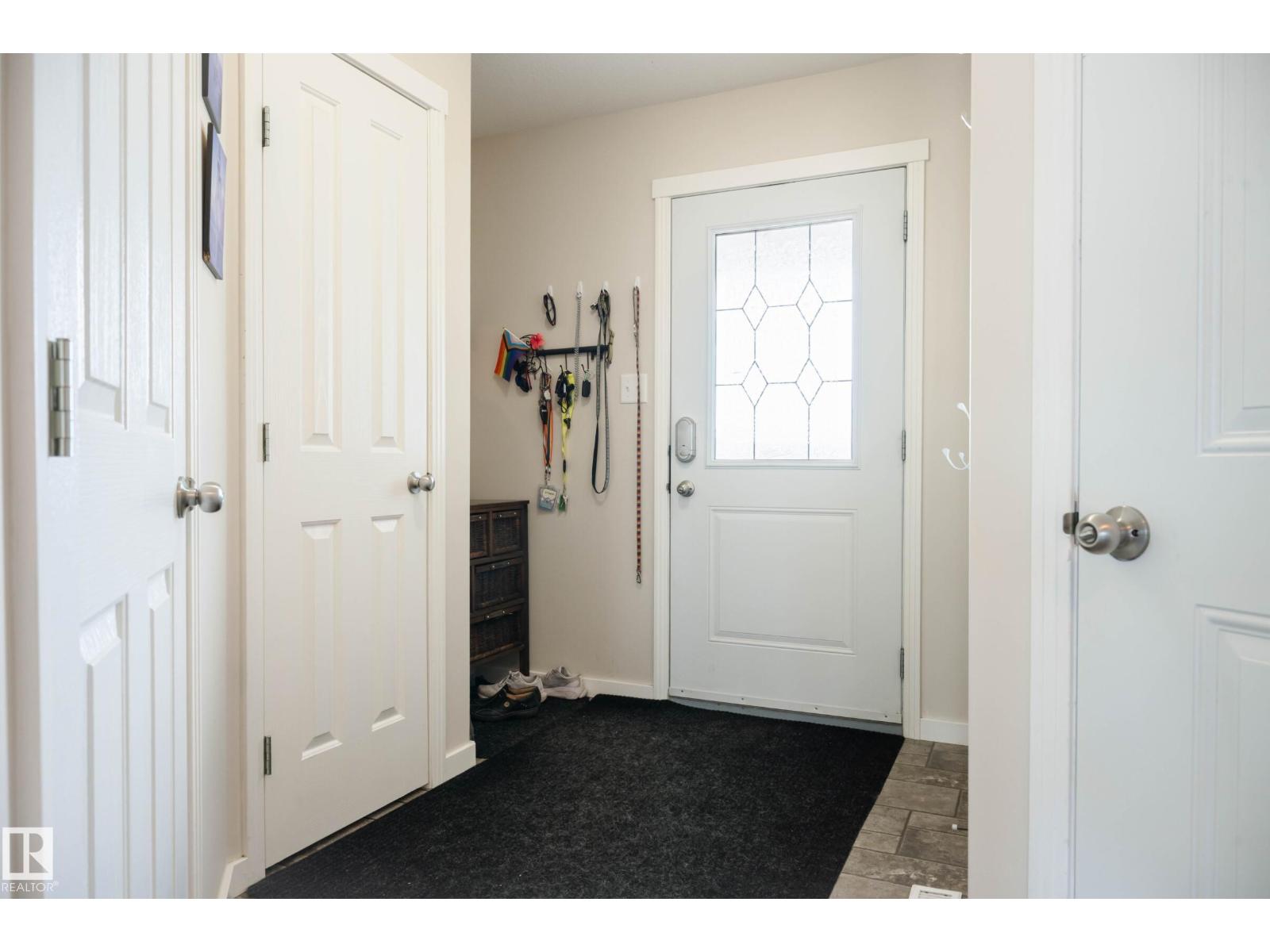 701c Rocky Wy, Cold Lake, Alberta  T9M 0H3 - Photo 4 - E4481784