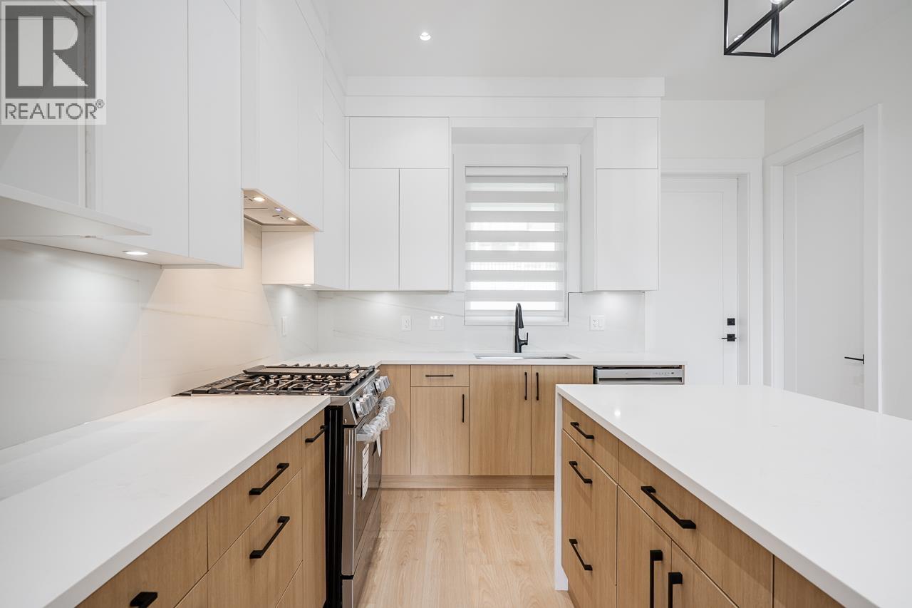 102 957 Edgar Avenue, Coquitlam, British Columbia  V3K 2K1 - Photo 8 - R3111131