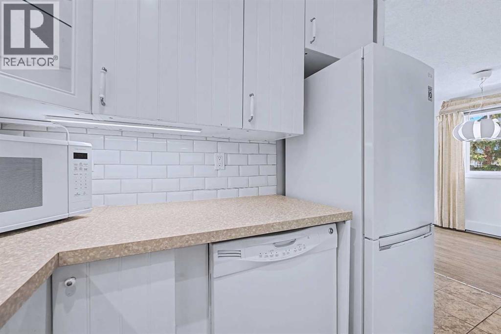 402c, 5601 Dalton Drive Nw, Calgary, Alberta  T3A 2E2 - Photo 4 - A2292743