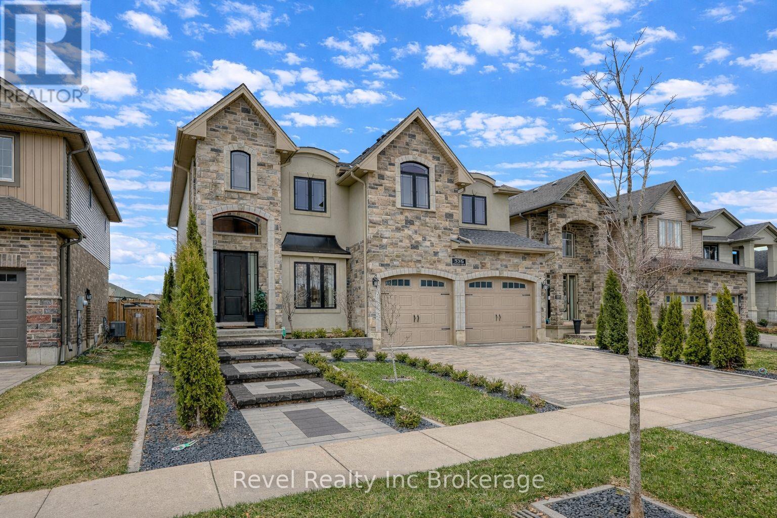 336 Munnoch Boulevard, Woodstock, Ontario  N4T 0H6 - Photo 2 - X12840592