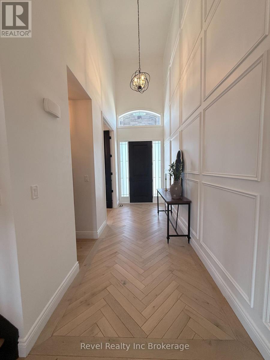 336 Munnoch Boulevard, Woodstock, Ontario  N4T 0H6 - Photo 8 - X12840592