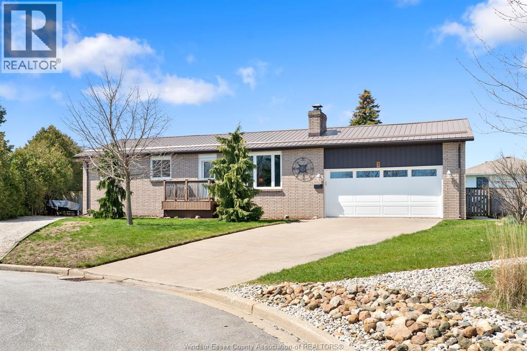 3 Lawson Crescent, Harrow, Ontario  N0R 1G0 - Photo 2 - 26007971