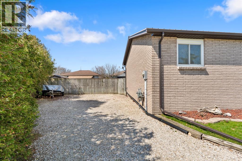 3 Lawson Crescent, Harrow, Ontario  N0R 1G0 - Photo 48 - 26007971