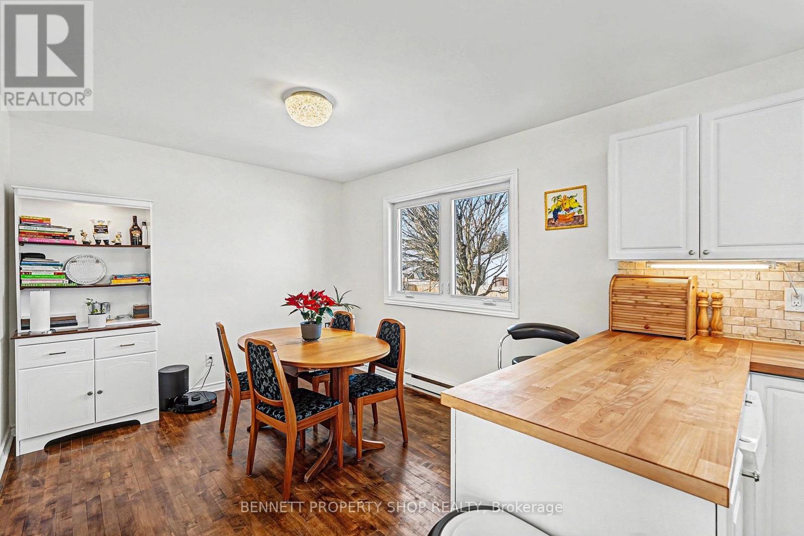 187 Nelson Street E, Carleton Place, Ontario  K7C 1A1 - Photo 5 - X12734316