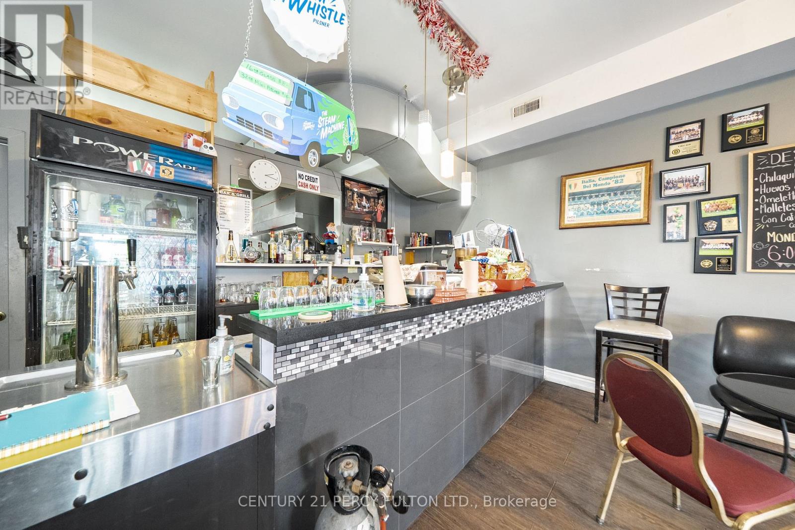 744-746 Wilson Avenue, Toronto, Ontario  M3K 1E2 - Photo 29 - W12992868