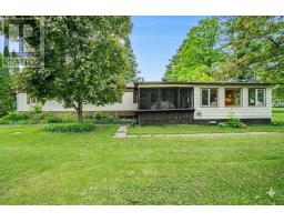 36 WOODSIDE LANE, McNab/Braeside, Ontario