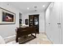 538 McKay Avenue Unit# 401, Kelowna, BC V1Y 5A8