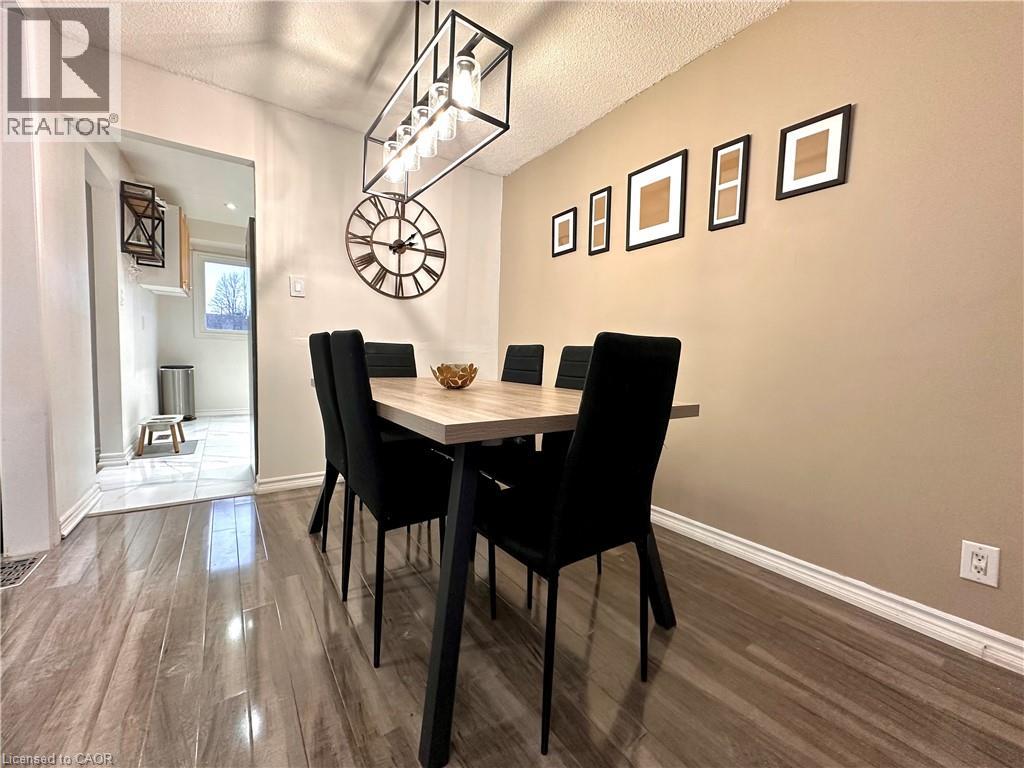 52 Adelaide Street Unit# 32, Barrie, Ontario  L4N 3T5 - Photo 3 - 40811303