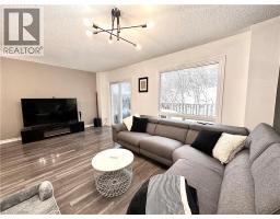 52 ADELAIDE Street Unit# 32, barrie, Ontario