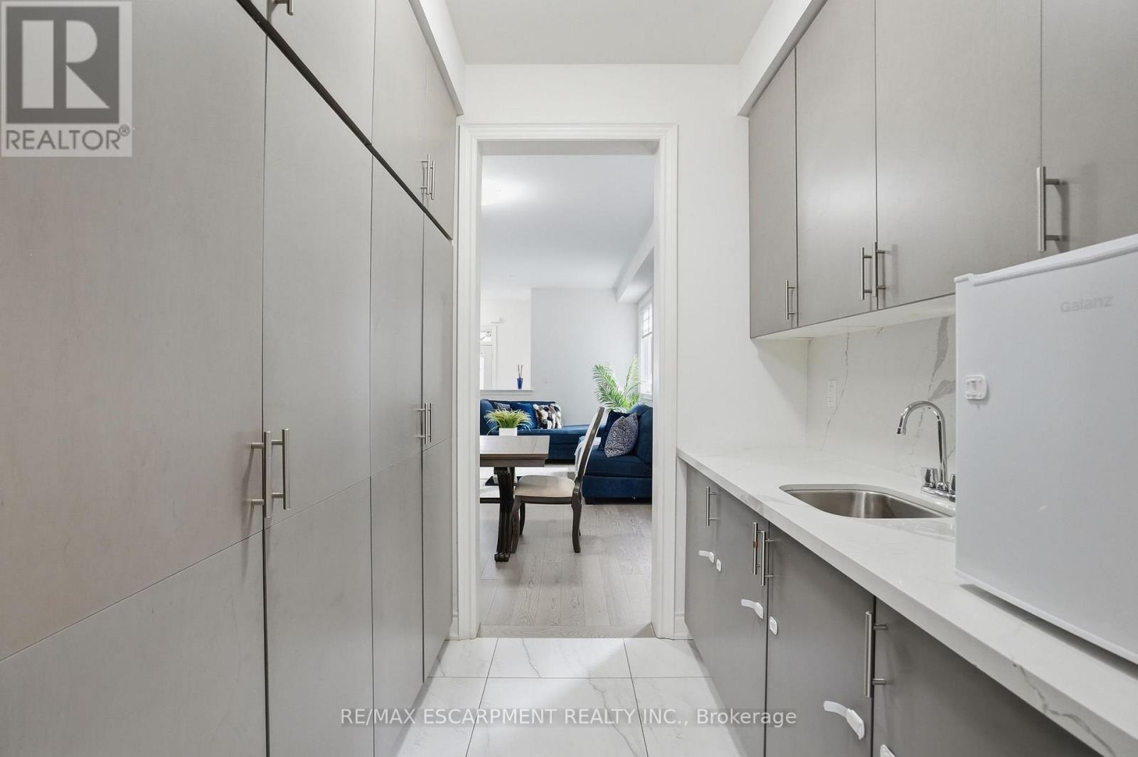 7 Grierson Trail, Hamilton, Ontario  L8B 1Z7 - Photo 12 - X12897270