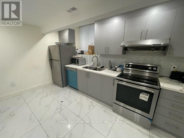 7 Grierson Trail, Hamilton, Ontario  L8B 1Z7 - Photo 45 - X12897270