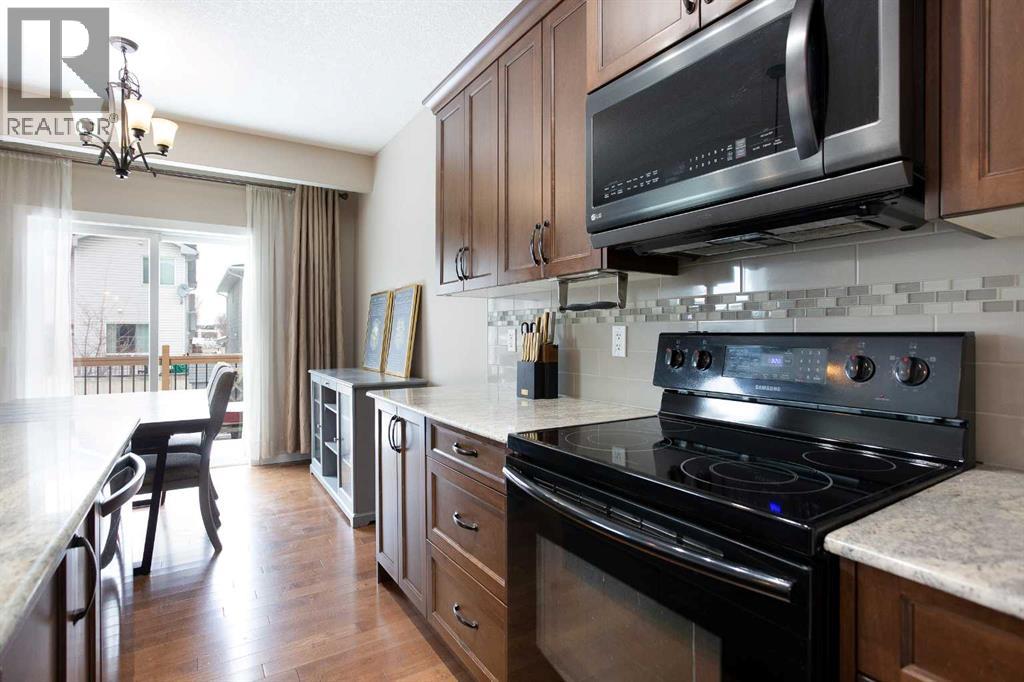 147 Morningside Mews SW, Airdrie, Alberta  T4B 0X2 - Photo 9 - A2297845