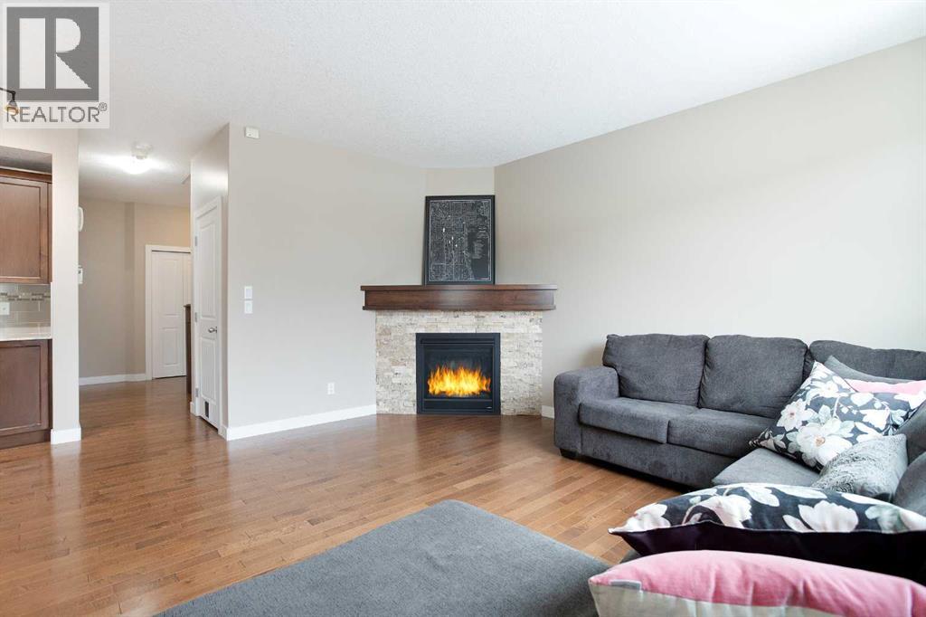 147 Morningside Mews SW, Airdrie, Alberta  T4B 0X2 - Photo 2 - A2297845