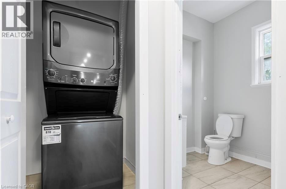 235 Hamilton Road, London, Ontario  N5Z 1P9 - Photo 8 - 40820697