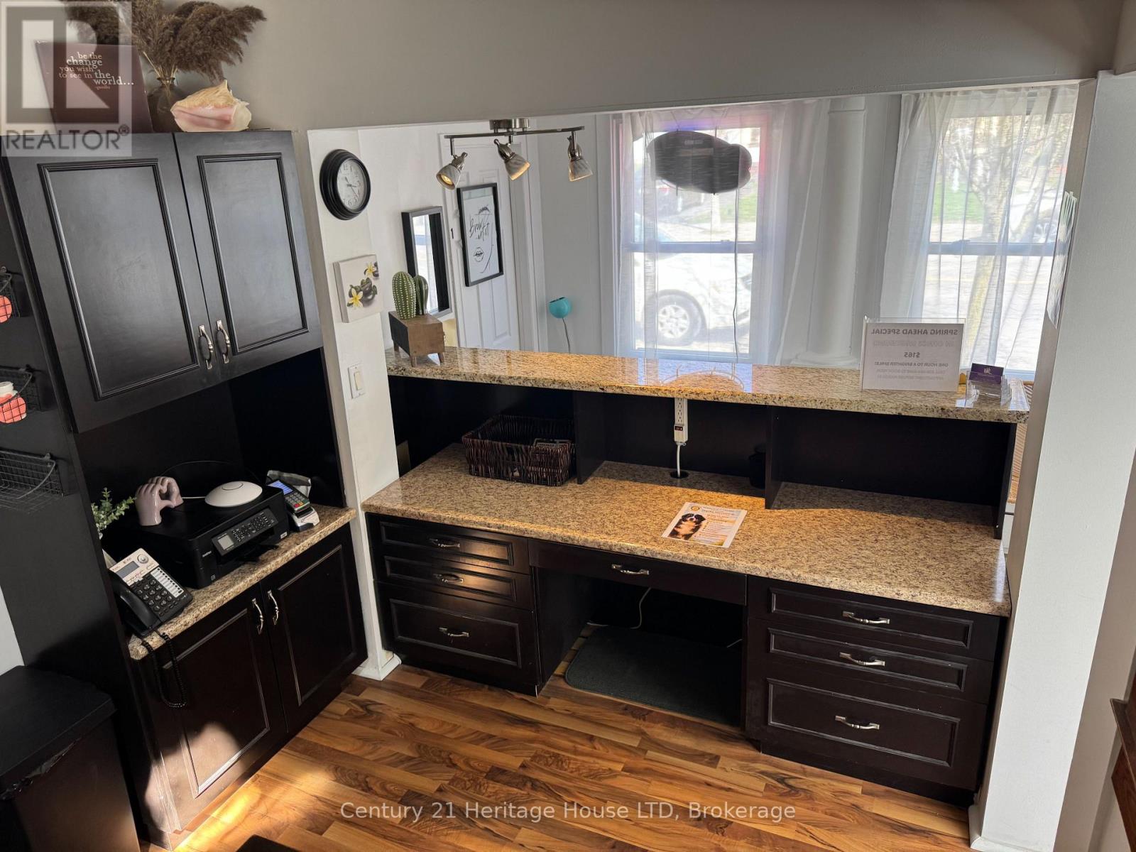 2nd Floor - 355 Ridge Road N, Fort Erie, Ontario  L0S 1N0 - Photo 8 - X12780224