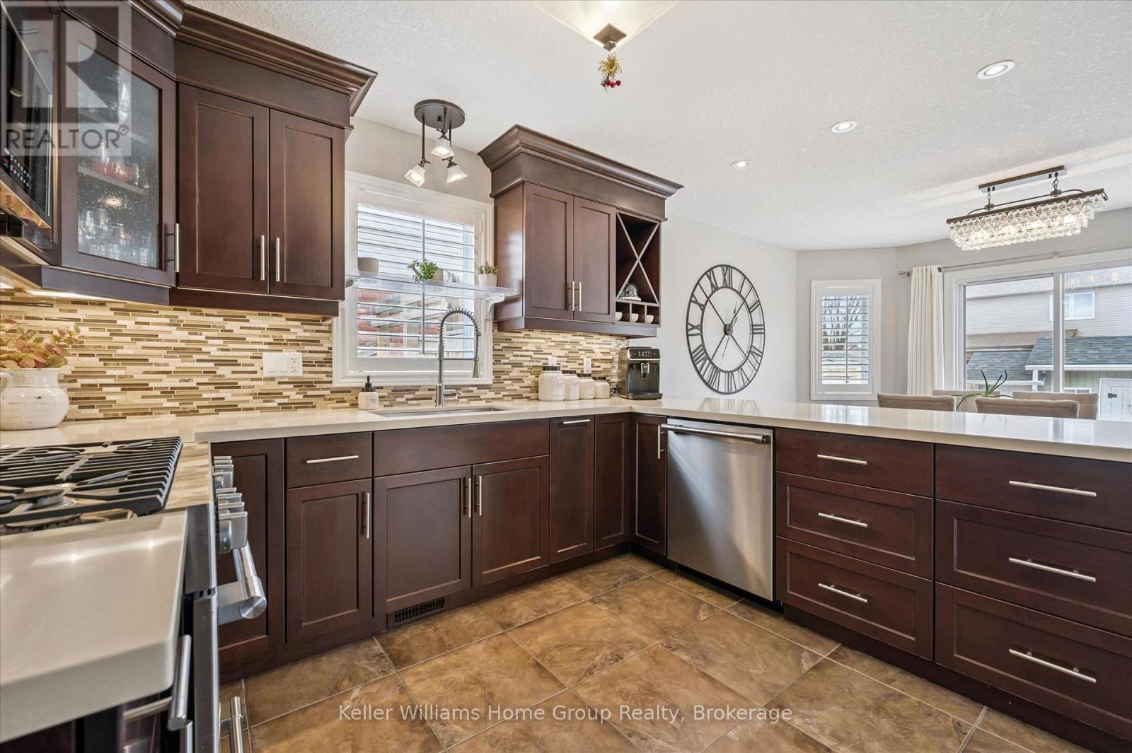 31 Healey Street, Centre Wellington, Ontario  N0B 1S0 - Photo 12 - X12970758