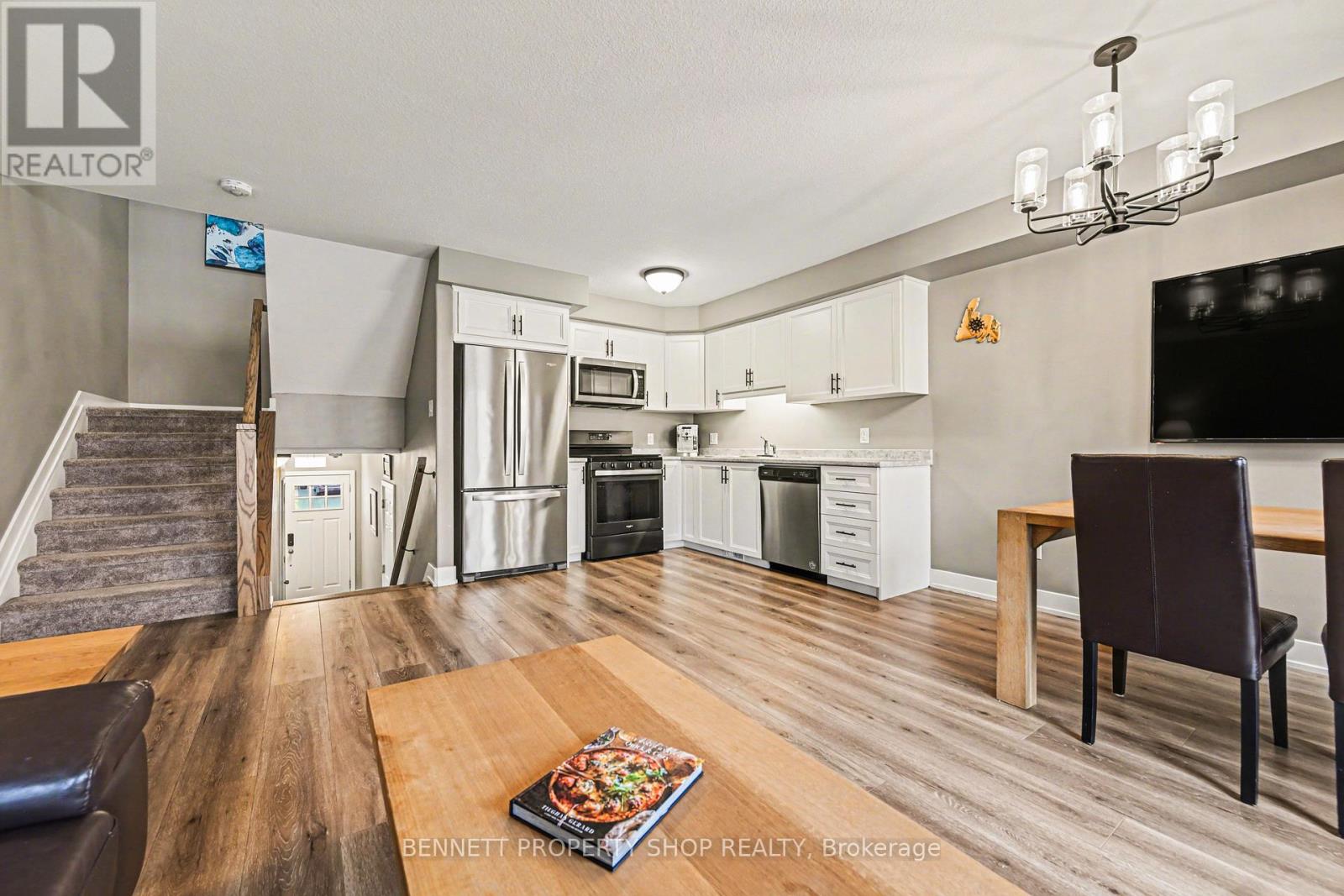 33 Staples Boulevard, Smiths Falls, Ontario  K7A 0B5 - Photo 6 - X12997764