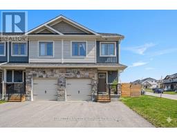 33 STAPLES BOULEVARD, Smiths Falls, Ontario