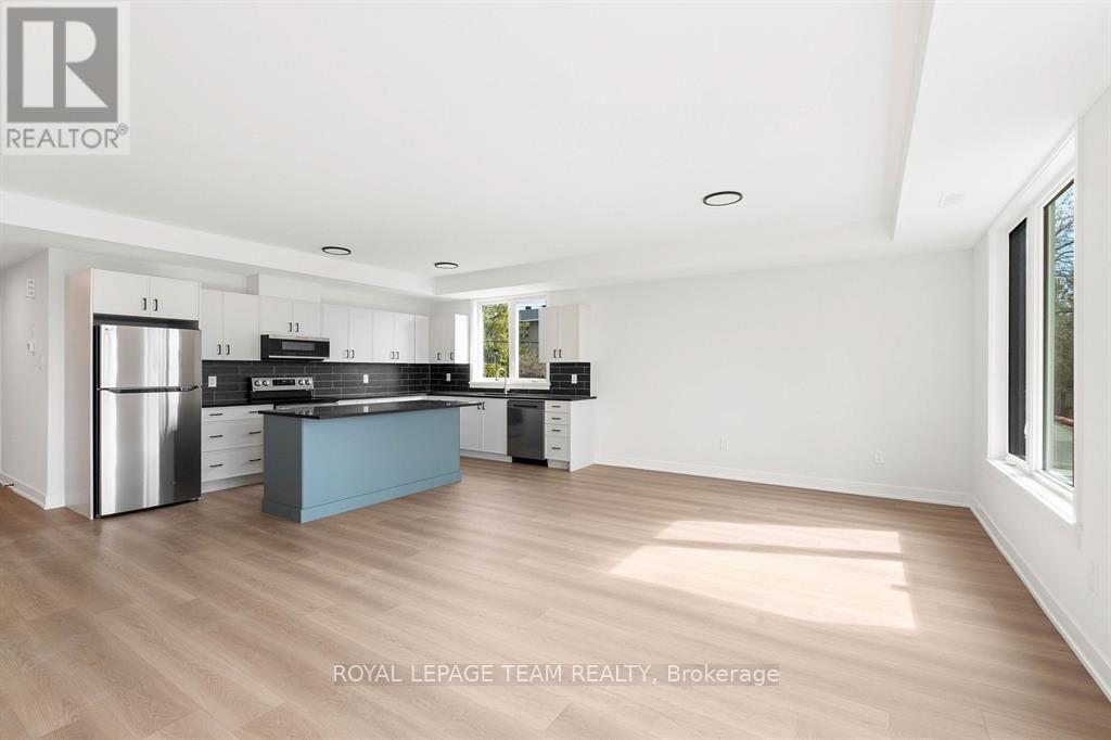 B - 201 Teskey Street, Mississippi Mills, Ontario  K0A 1A0 - Photo 12 - X12997778