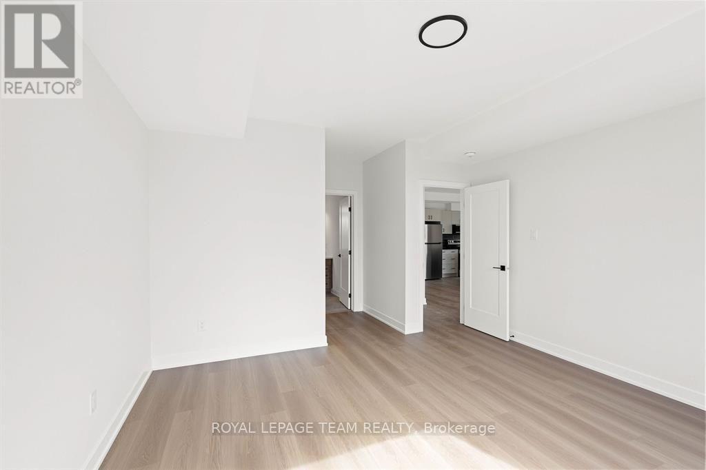 B - 201 Teskey Street, Mississippi Mills, Ontario  K0A 1A0 - Photo 15 - X12997778