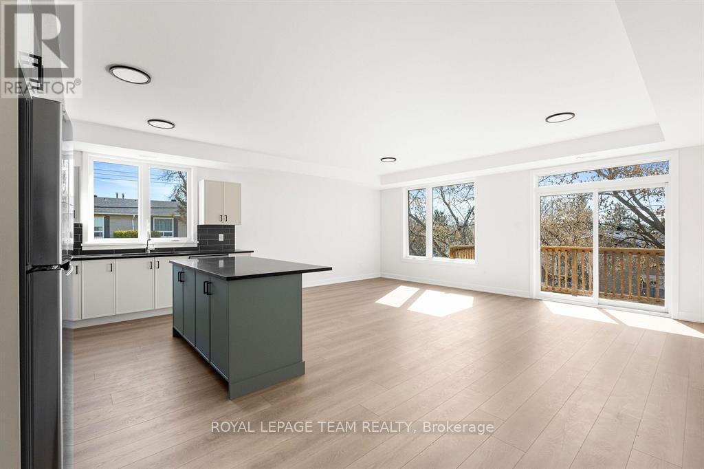 B - 201 Teskey Street, Mississippi Mills, Ontario  K0A 1A0 - Photo 8 - X12997778