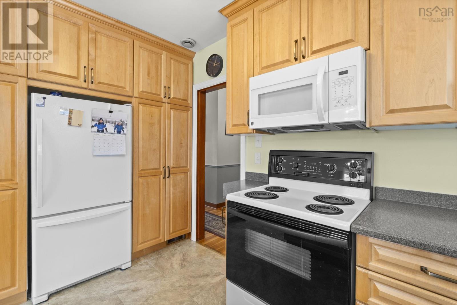 16 Canary Crescent, Halifax, Nova Scotia  B3M 1R1 - Photo 16 - 202601274