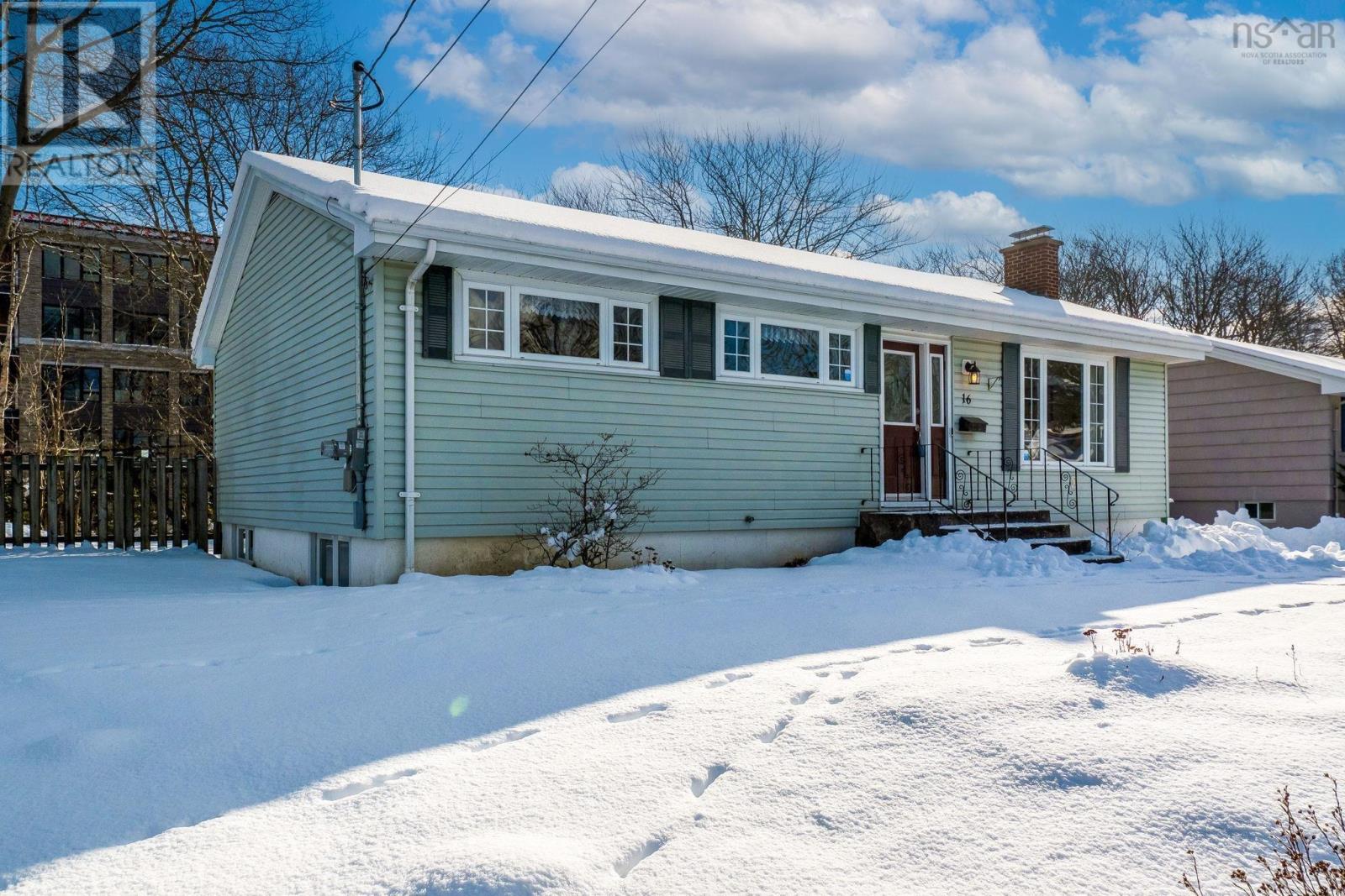 16 Canary Crescent, Halifax, Nova Scotia  B3M 1R1 - Photo 35 - 202601274