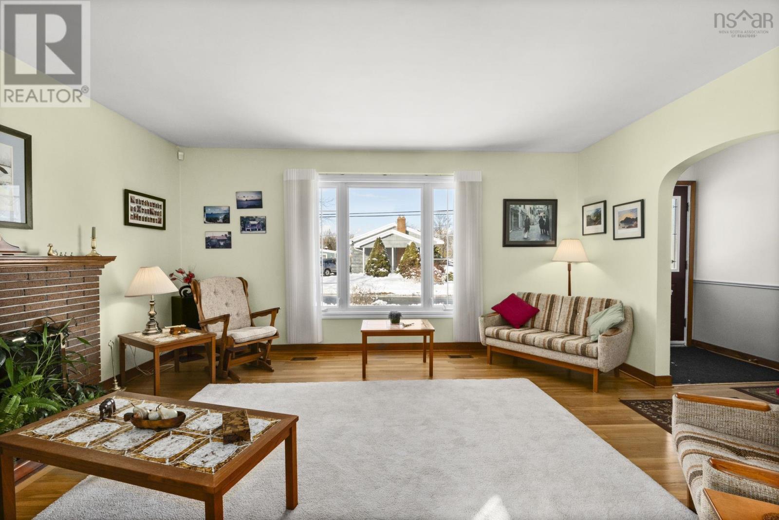 16 Canary Crescent, Halifax, Nova Scotia  B3M 1R1 - Photo 6 - 202601274