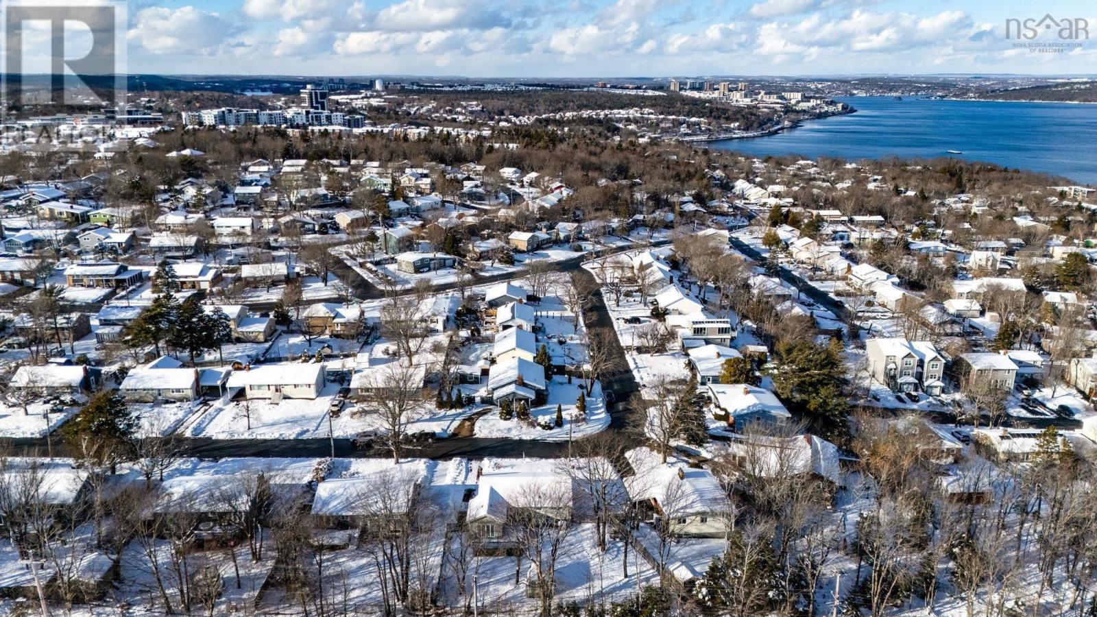 16 Canary Crescent, Halifax, Nova Scotia  B3M 1R1 - Photo 49 - 202601274