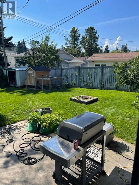 122 Willow Drive, Hinton, Alberta  T7V 1E3 - Photo 19 - A2290783