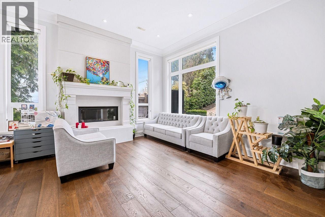 225 Tamarack Road, North Vancouver, British Columbia  V7N 1S3 - Photo 12 - R3111197