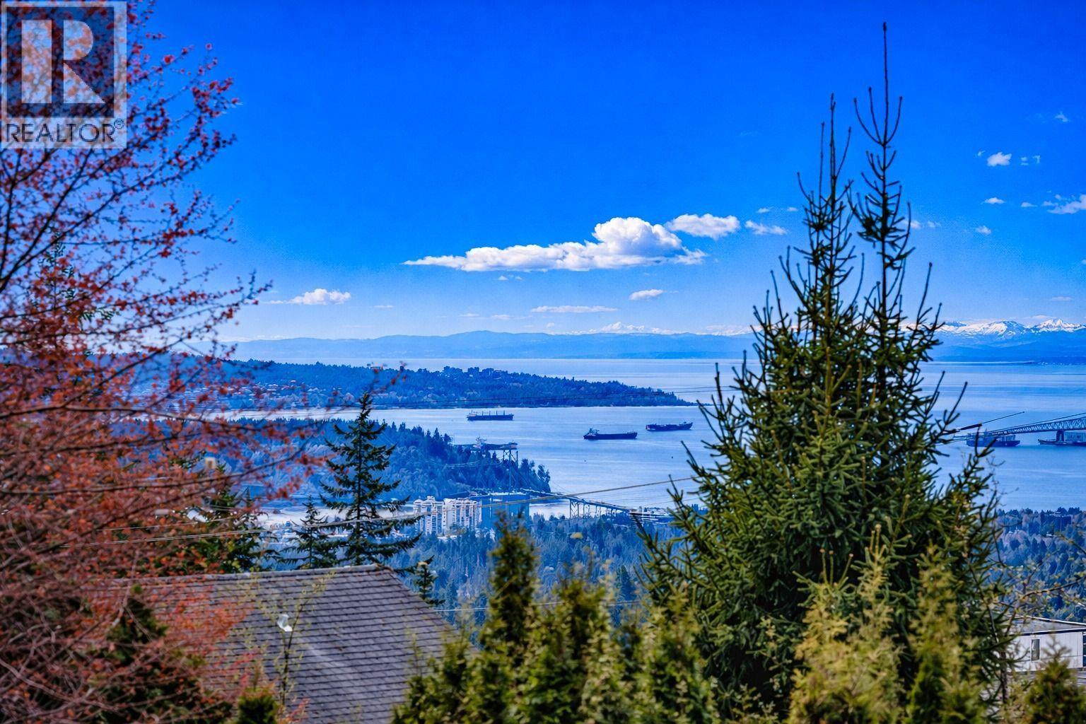 225 Tamarack Road, North Vancouver, British Columbia  V7N 1S3 - Photo 4 - R3111197