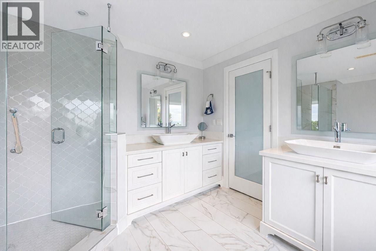 225 Tamarack Road, North Vancouver, British Columbia  V7N 1S3 - Photo 26 - R3111197