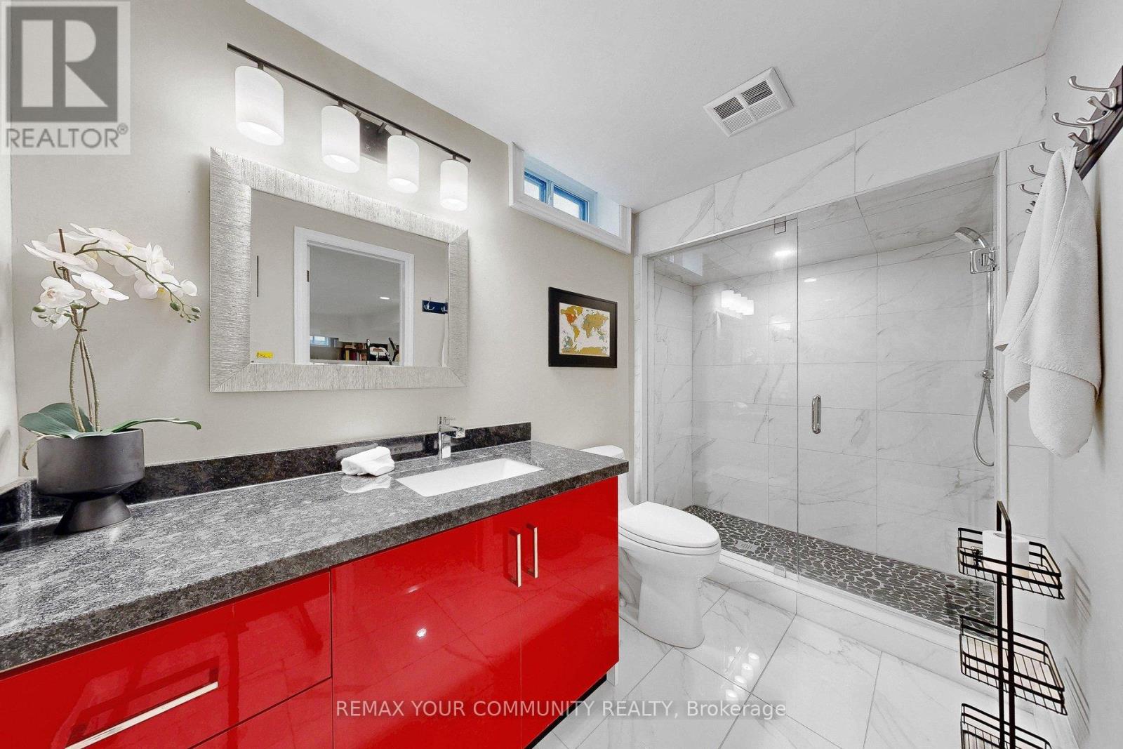 186 Wigwoss Drive, Vaughan, Ontario  L4L 4H2 - Photo 27 - N12963566