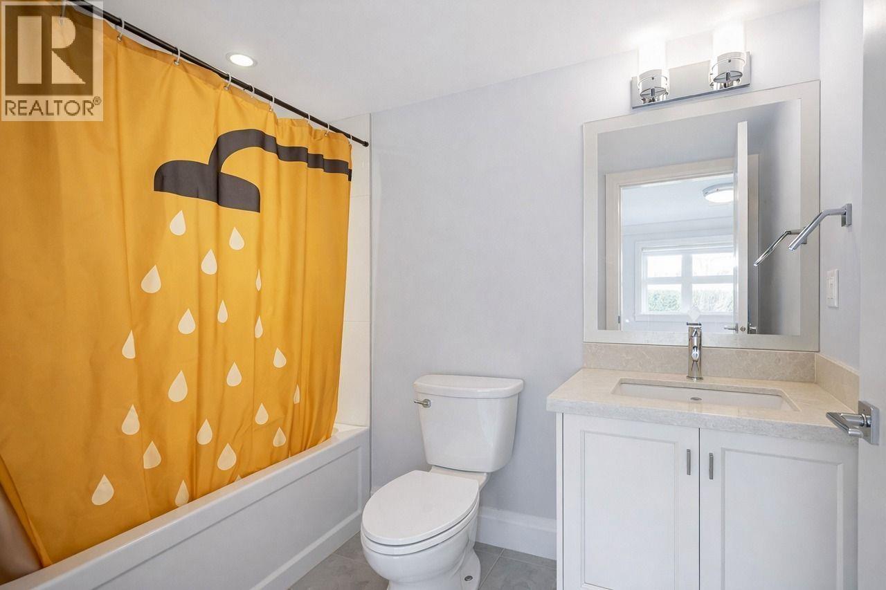 225 Tamarack Road, North Vancouver, British Columbia  V7N 1S3 - Photo 36 - R3111197