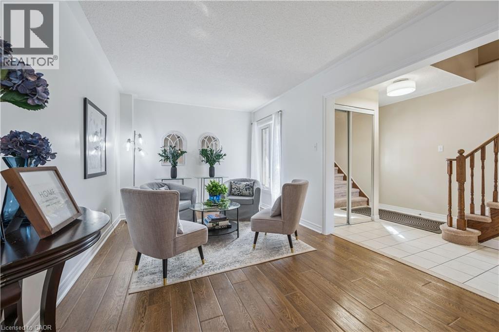 116 Essex Point Drive, Cambridge, Ontario  N1T 1W6 - Photo 8 - 40818152