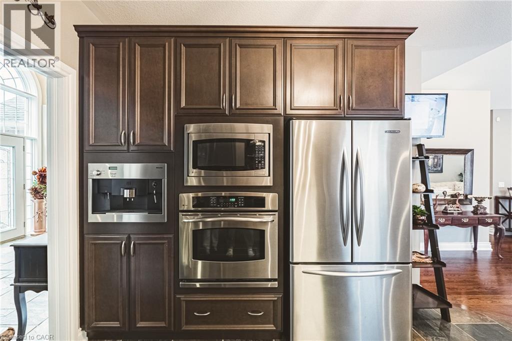 137 Pinehill Drive, Stoney Creek, Ontario  L0R 1P0 - Photo 13 - 40819170