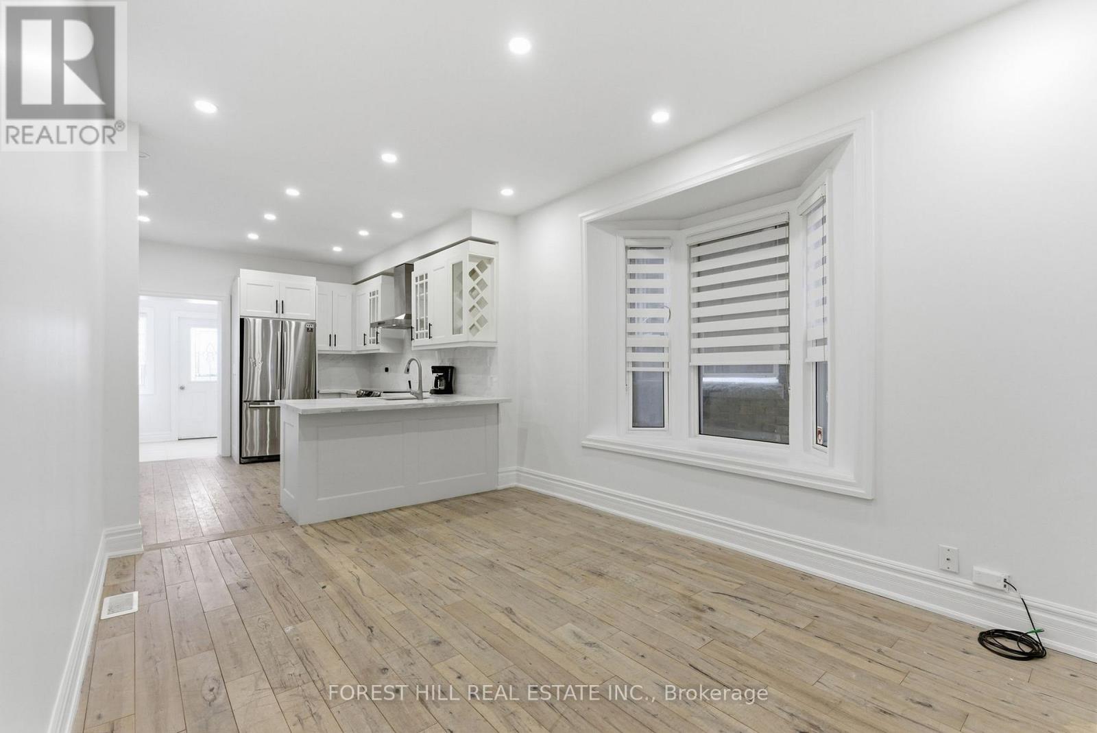 1297 Davenport Road, Toronto, Ontario  M6H 2H3 - Photo 2 - W12802656