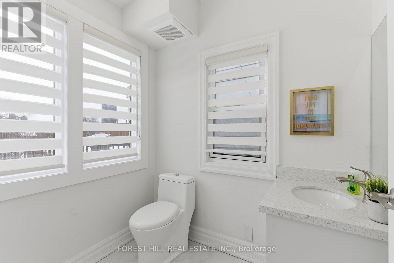 1297 Davenport Road, Toronto, Ontario  M6H 2H3 - Photo 9 - W12802656