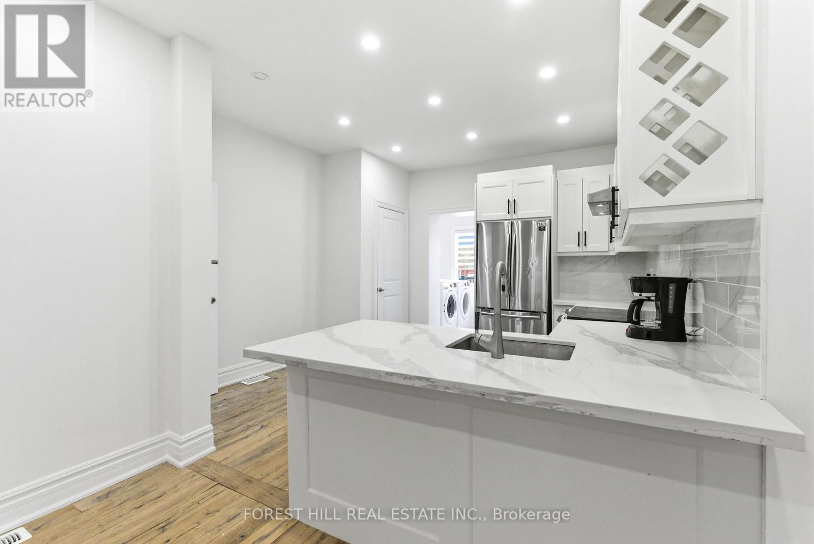 1297 Davenport Road, Toronto, Ontario  M6H 2H3 - Photo 7 - W12802656