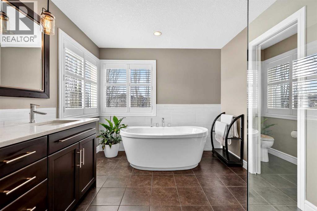 103 Kincora View NW, Calgary, Alberta  T3R 1M3 - Photo 27 - A2299268