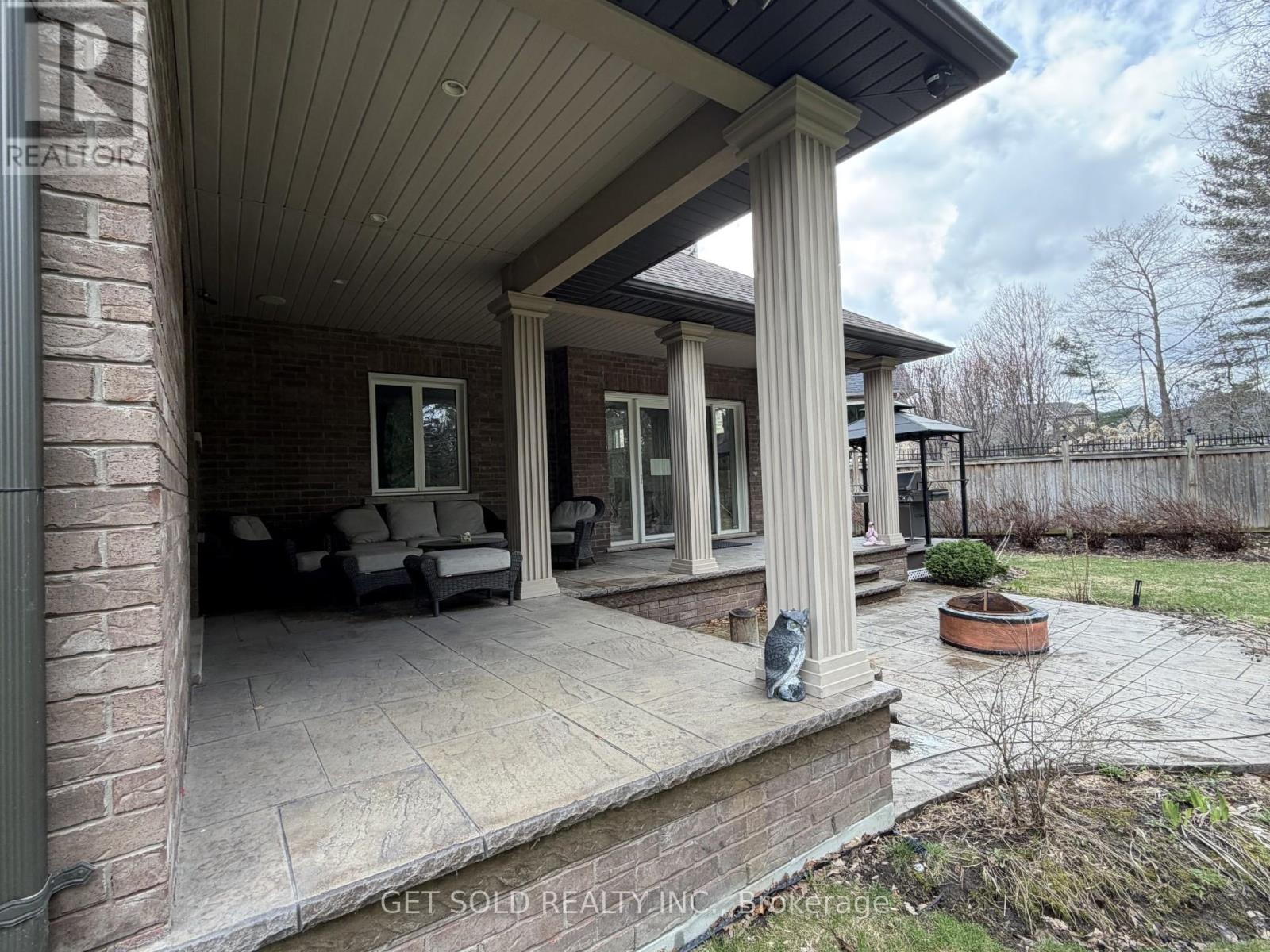 7 Tristan Court, Brampton, Ontario  L6Y 5S2 - Photo 45 - W12828096